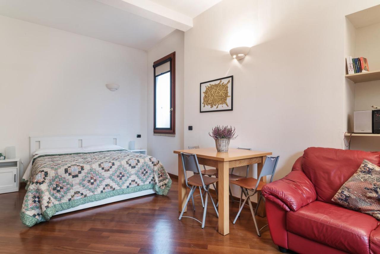 Bologna Central Studio Eksteriør bilde